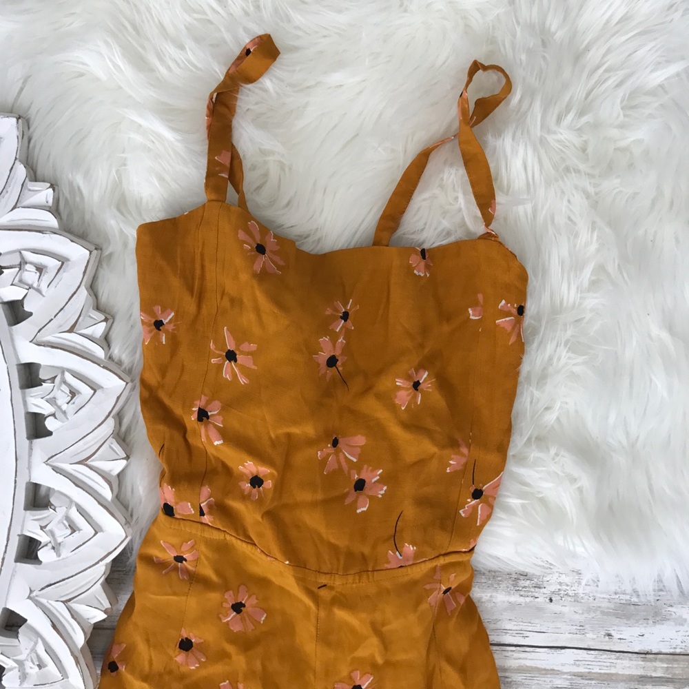 Faithfull the Brand Playa Jumpsuit - Picture 6 of 8